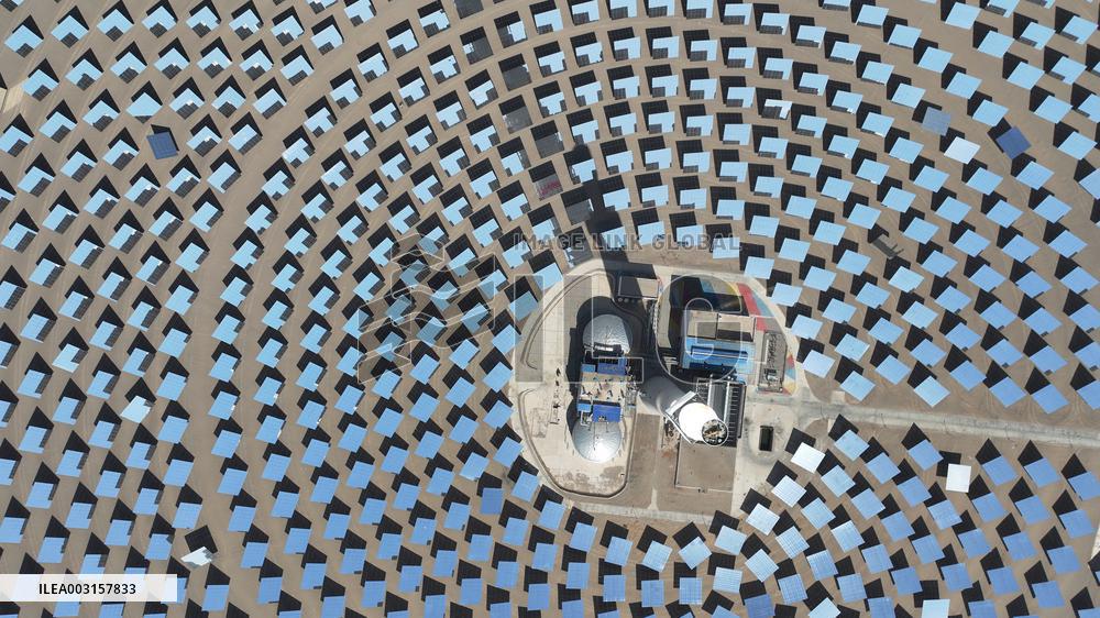 Dunhuang 100 MW Molten Salt Tower Solar Thermal Power Station