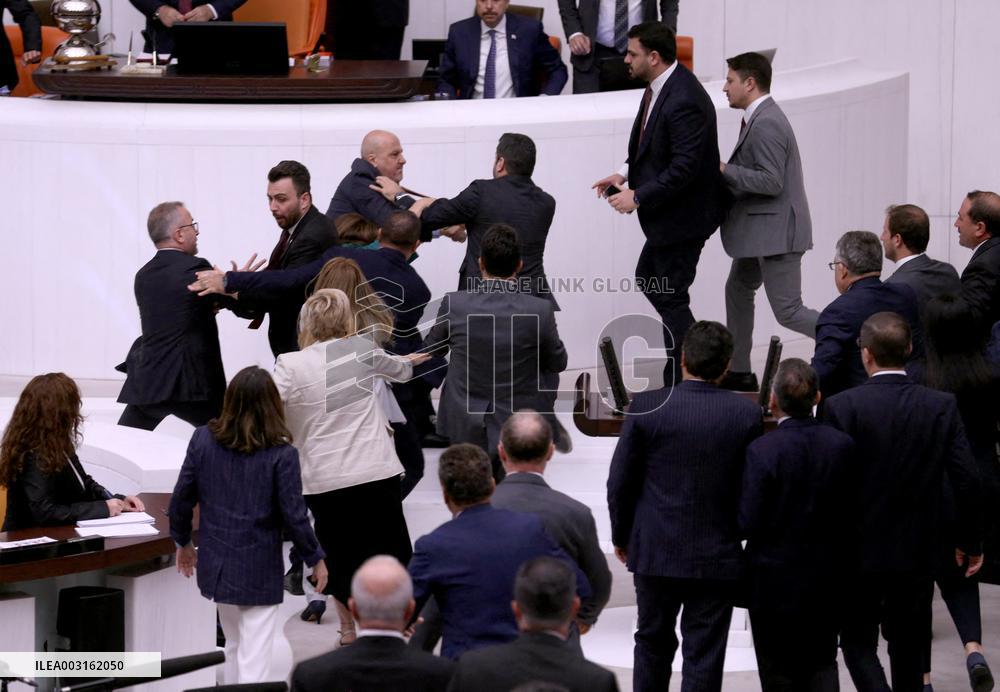 Turkish MPs Brawl During Debate On Jailed Opposition Lawmaker - Ankara