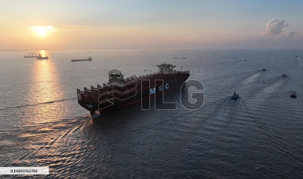 MSC SIMONA Container Ship Trial Voyage on The Yangtze River