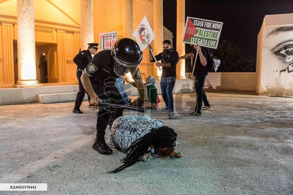 Land Of Civilizations Art And Culture Show - Tehran