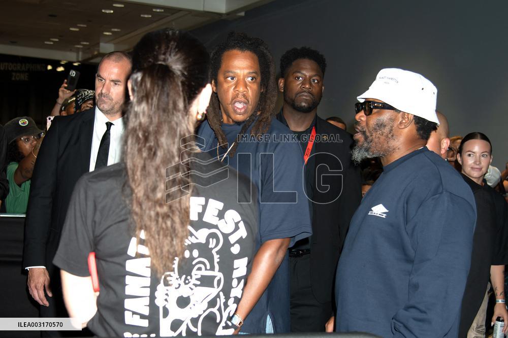 Jay-Z's Iconic The 40/40 Club - NYC