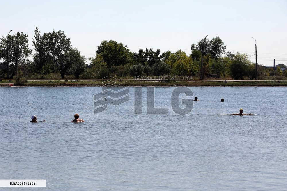 Lake Veisove in Sloviansk