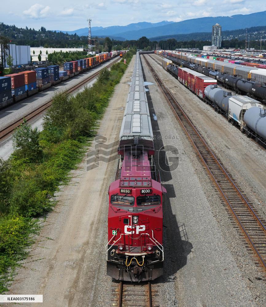 Canada-Wide Freight Rail Stoppage Looms