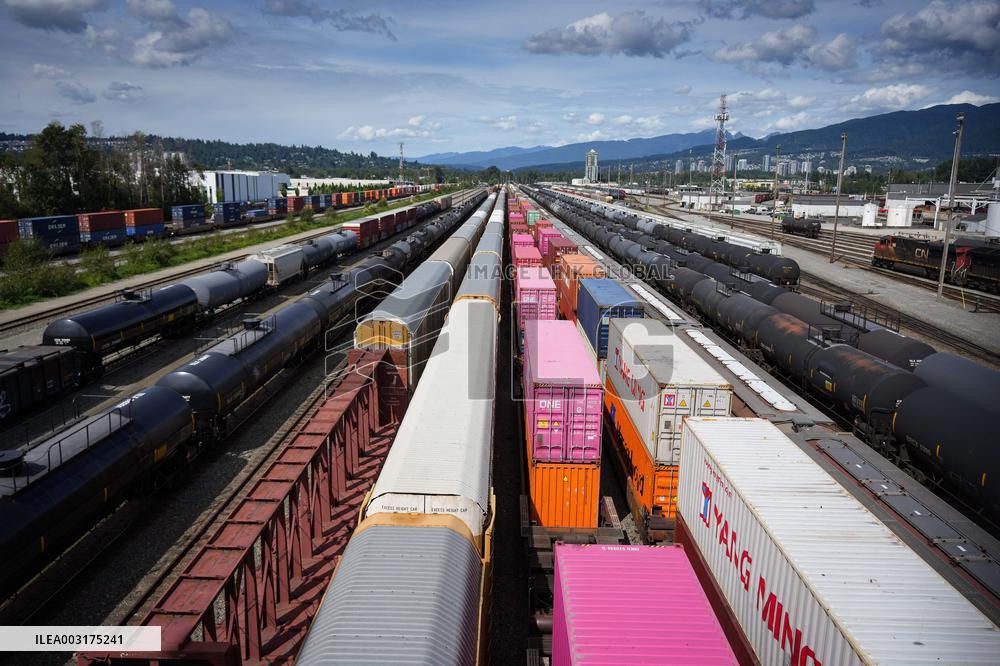 Canada-Wide Freight Rail Stoppage Looms