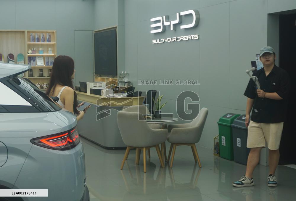 EU Investigates China's Electric Vehicle Subsidies