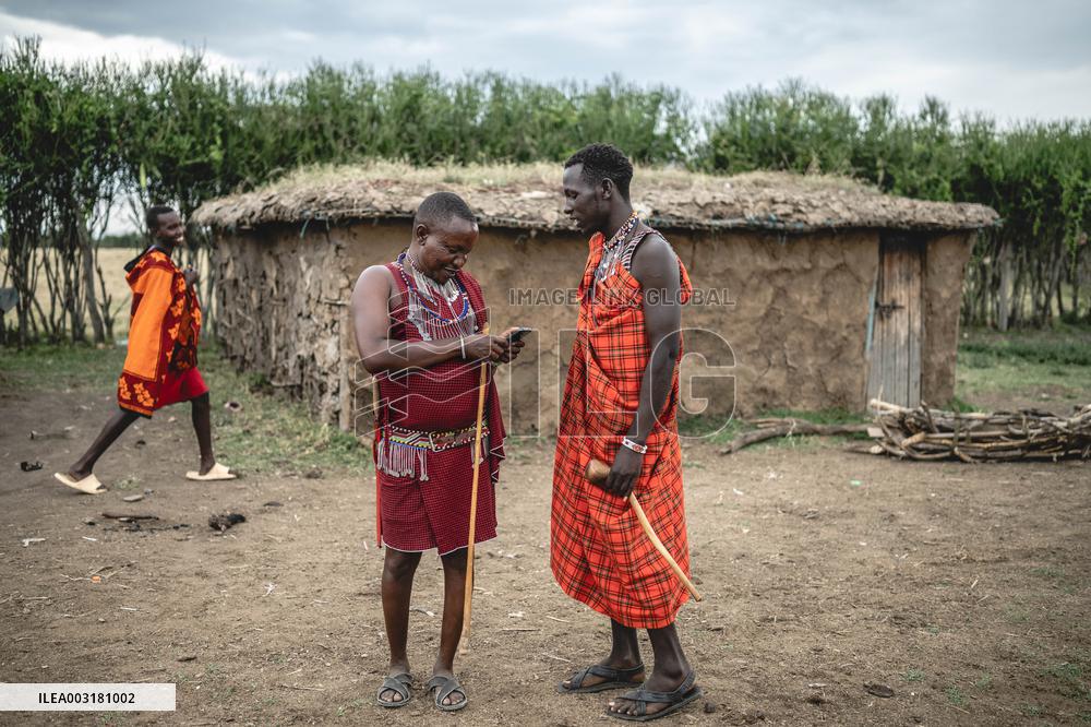 Maasai Village Open To Tourists - Kenya