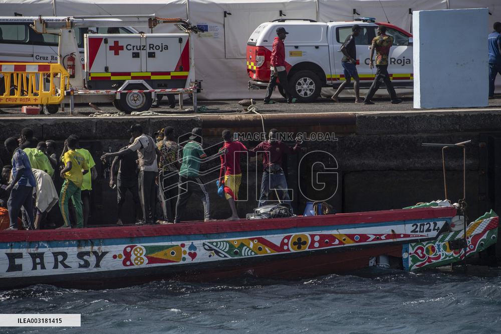Two New Cayucos Arrive At The Port Of La Restinga - Spain