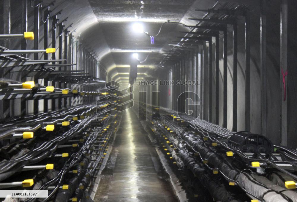 Underground internet cables