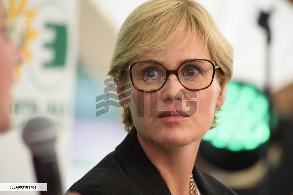 Judith Godreche At The EELV Summer Days - Tours