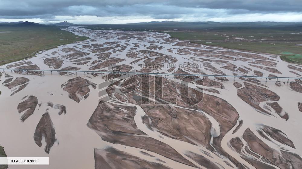 Railway Tuotuo River Bridge