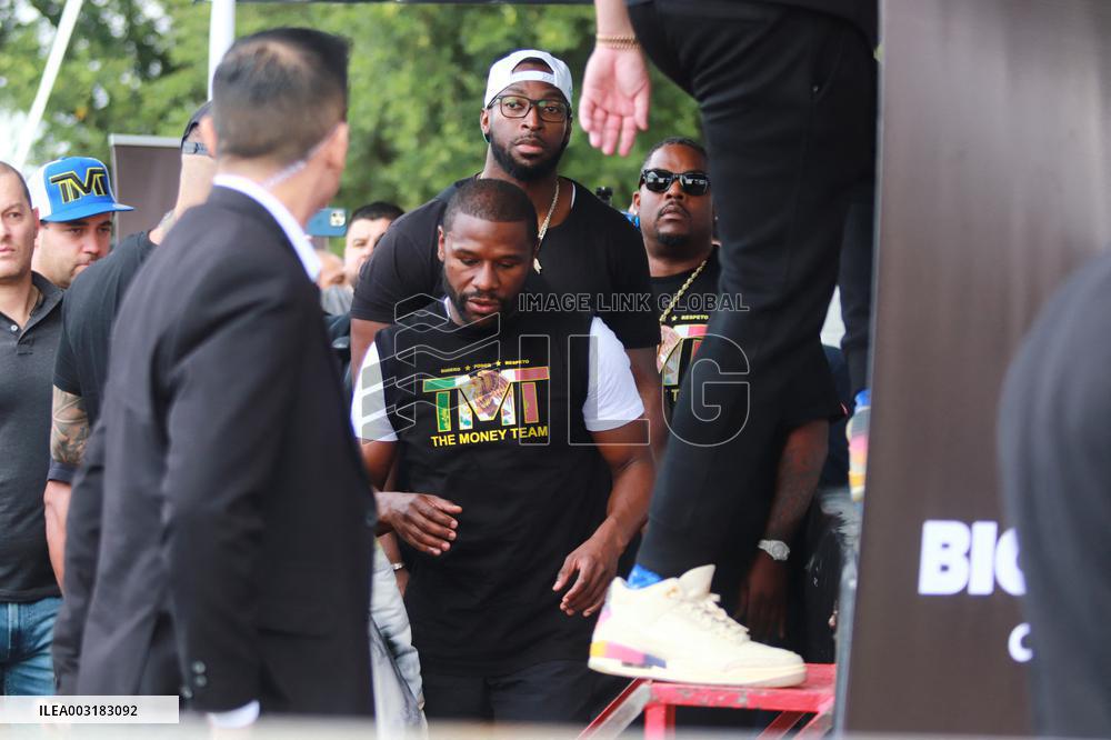 Floyd Mayweather Training - Mexico City