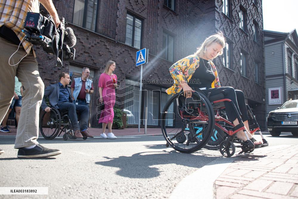 Accessibility problems for people with disabilities