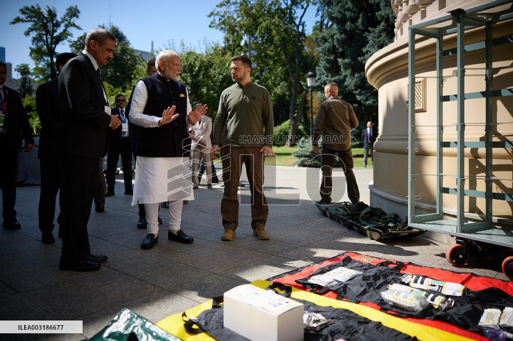 Modi Visits Kyiv