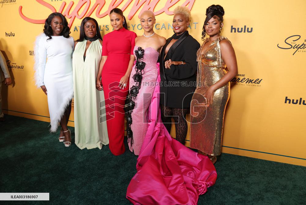 The Supremes At Earl's All-You-Can-Eat Premiere - LA