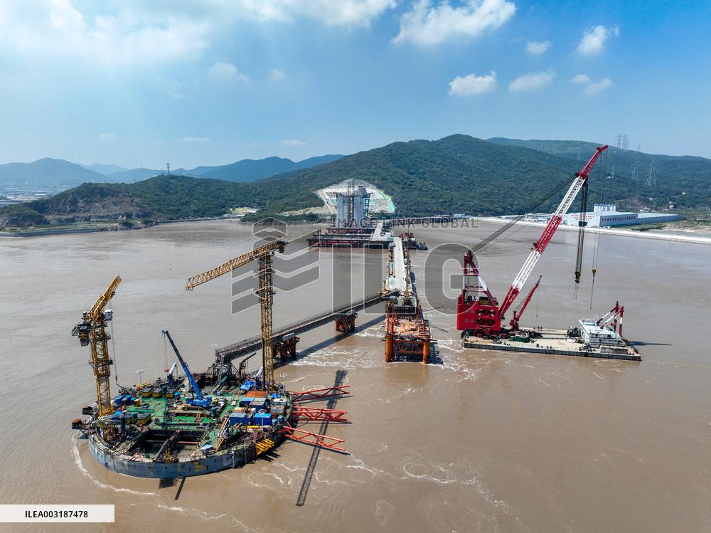 Most Difficult Engineering And Technical Super Cross-sea Project Construction in Zhoushan