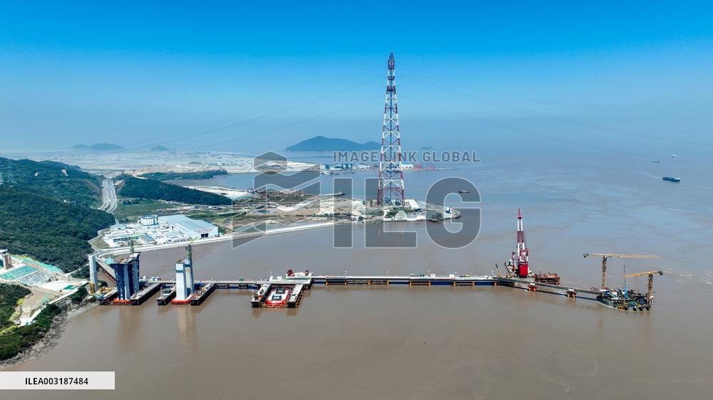 Most Difficult Engineering And Technical Super Cross-sea Project Construction in Zhoushan