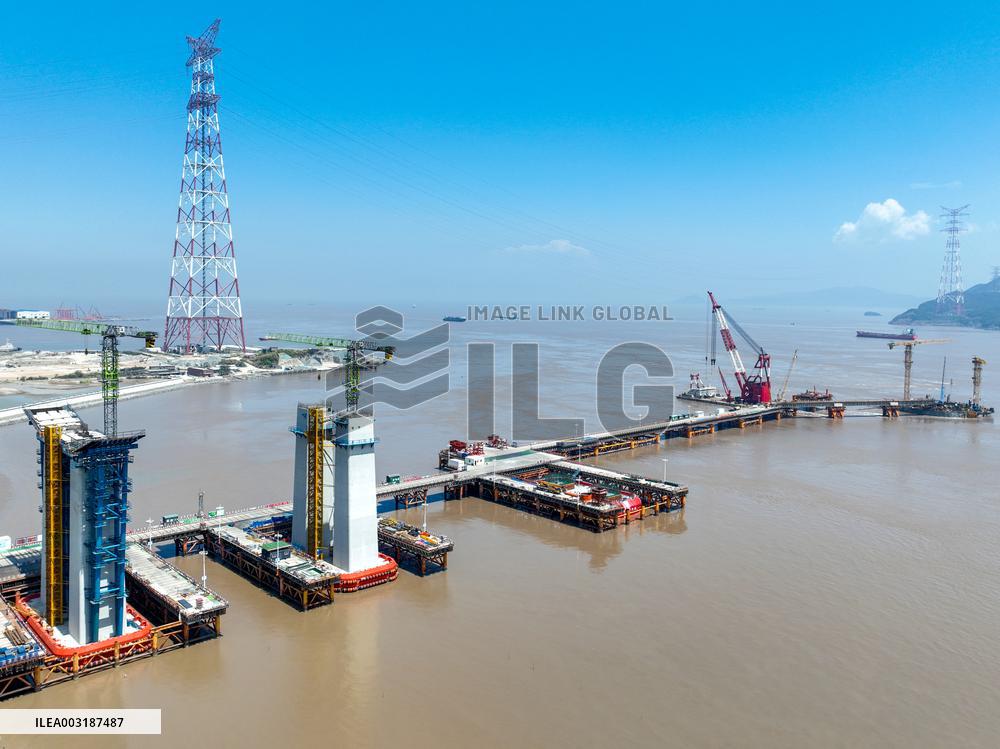 Most Difficult Engineering And Technical Super Cross-sea Project Construction in Zhoushan