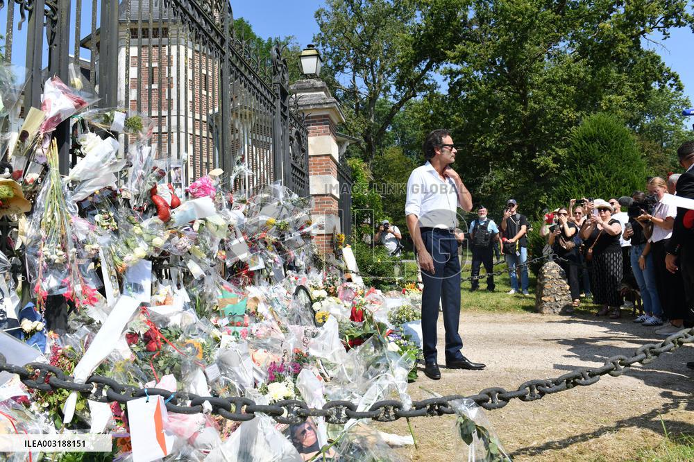 Anthony Delon Greets His Father's Fans At Delon's Estate - Douchy