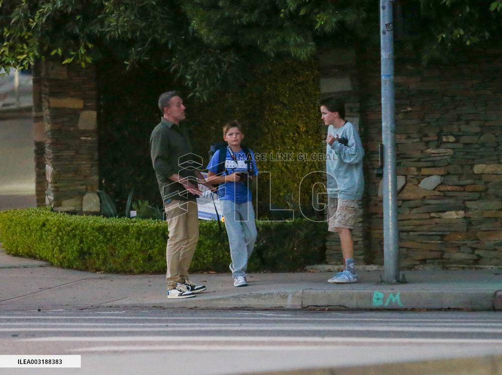 Ben Affleck And Kids Out - Los Angeles