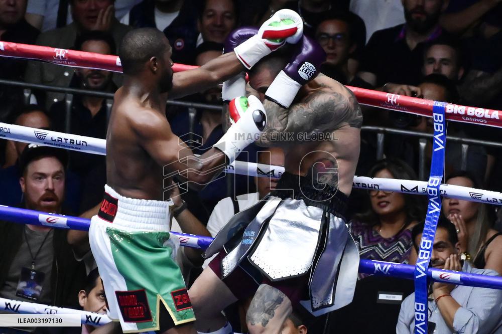 Floyd Mayweather v John Gotti III - Mexico City