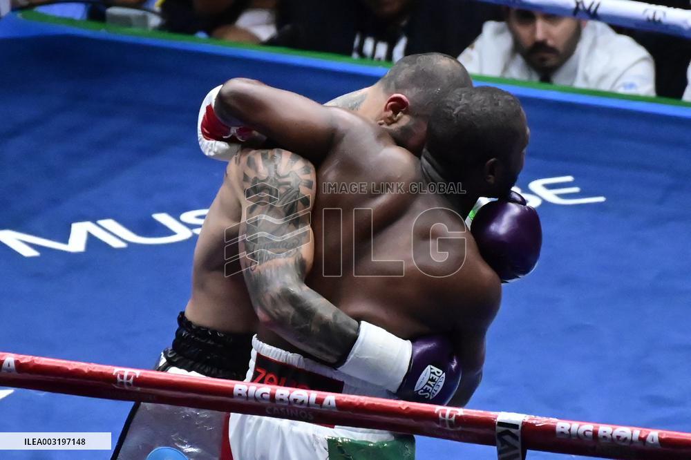 Floyd Mayweather v John Gotti III - Mexico City