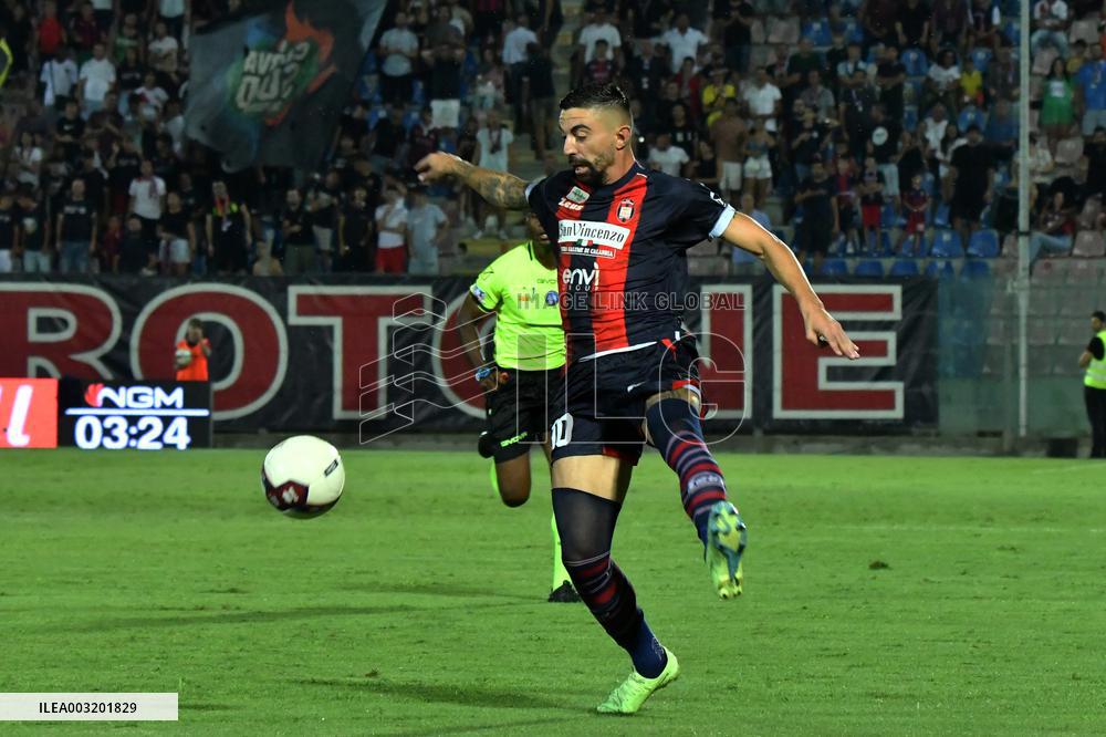 - Serie C Italia - Crotone vs Team Altamura