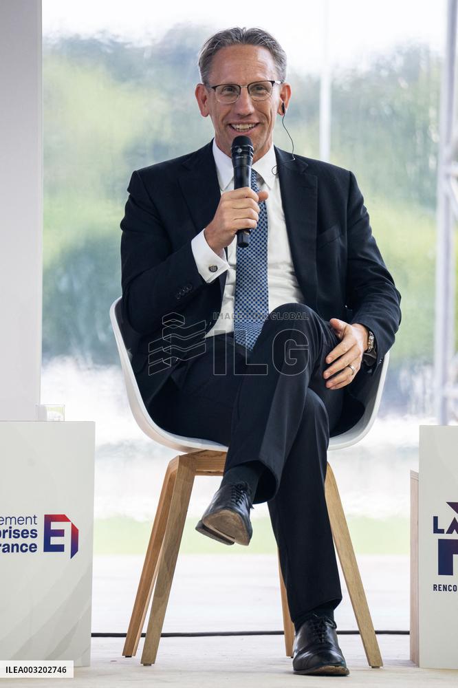 LaRef Conference - Paris