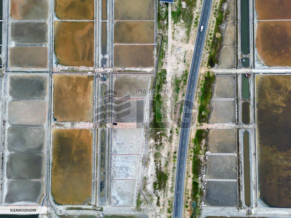 Yinggehai Salt Farm