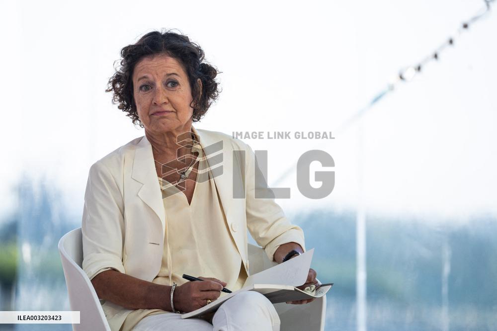 LaRef Conference - Paris