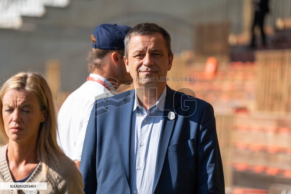 LaRef Conference - Paris