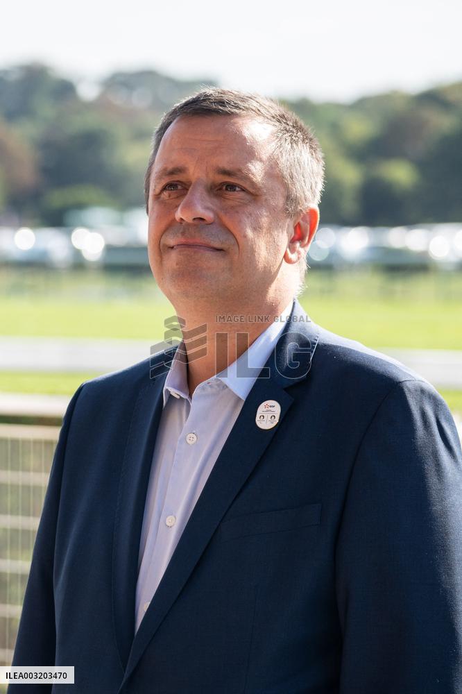 LaRef Conference - Paris