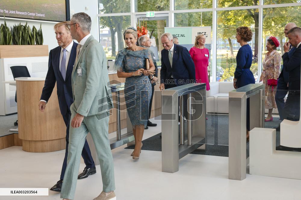 Dutch Royals Pays Regional Visit To Walcheren - Netherlands