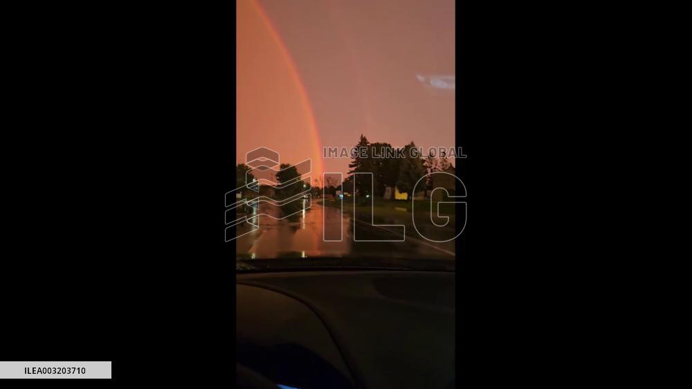 US: Lightning, Rainbow Dazzle Minnesota Sky After Severe Thunderstorms 2