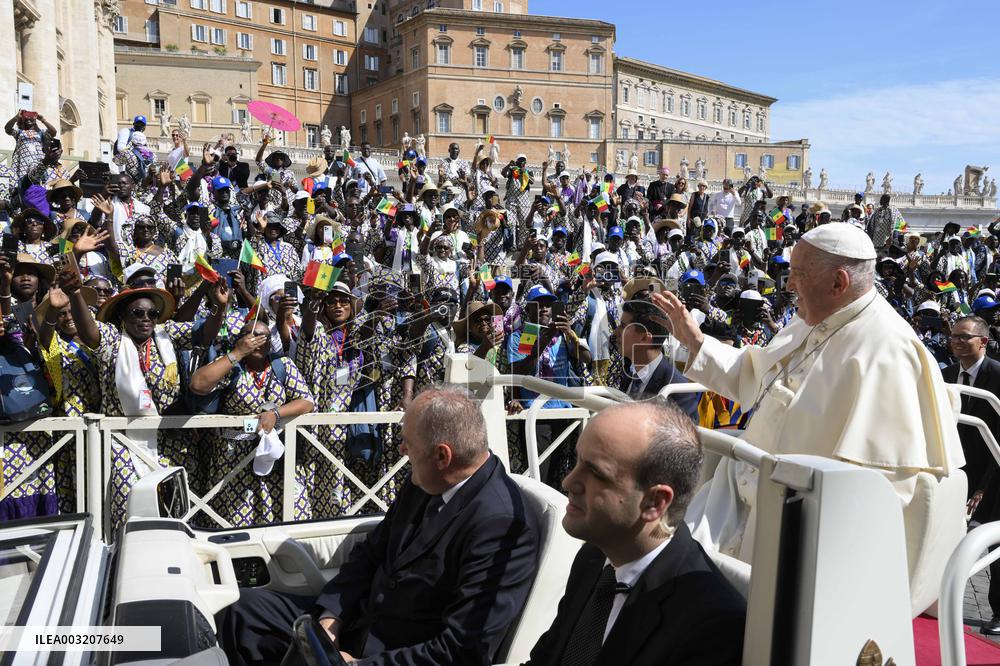 Pope Francis Wednesday Audience - Vatican