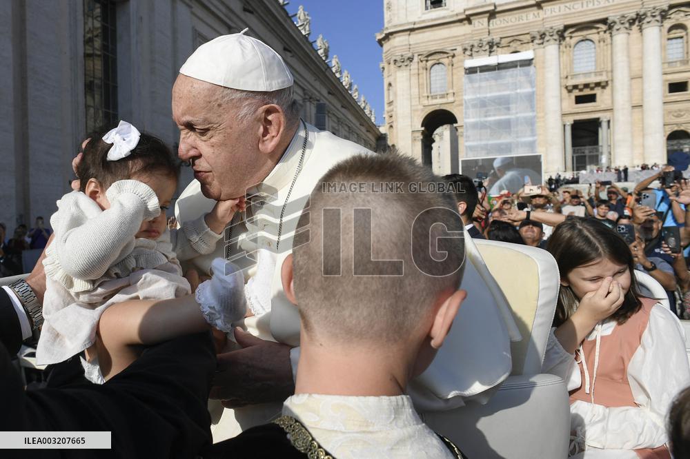 Pope Francis Wednesday Audience - Vatican