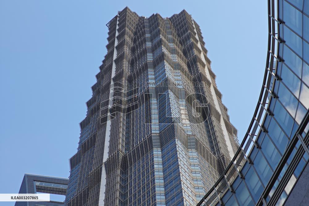 Super High-rise Landmark Building in Shanghai