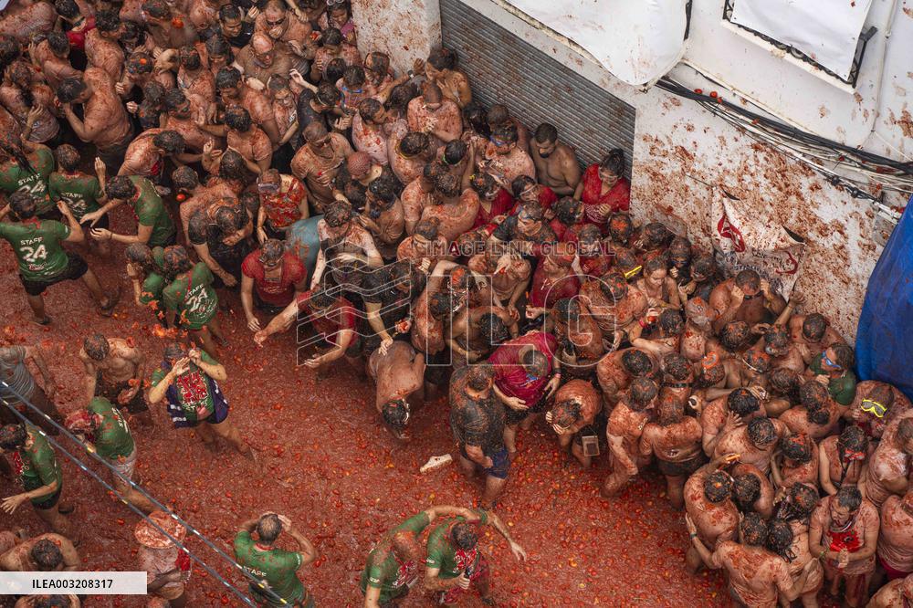 Tomatina De Bunol - Spain