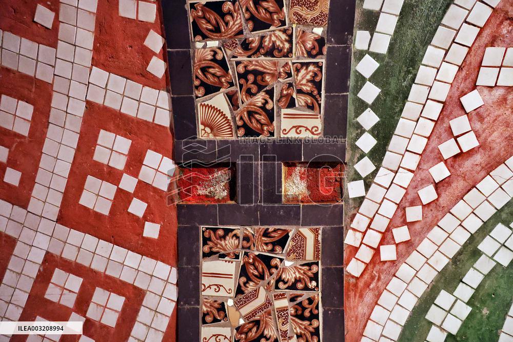 Odesas Fairytale Tunnel reopened as bomb shelter