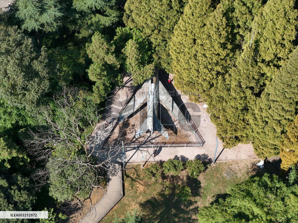 An Abandoned Combat Aircraft in Guiyang