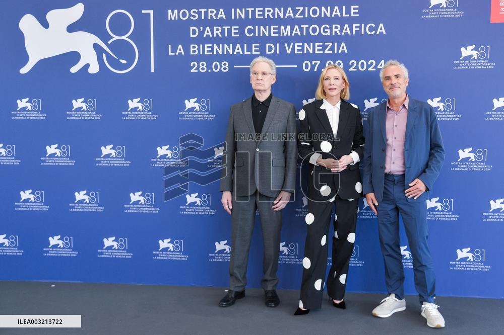 Venice Disclaimer Photocall