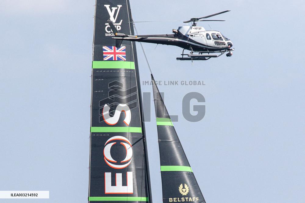 - Vela - America's Cup - Louis Vuitton Cup - Round Robin 1 & 2