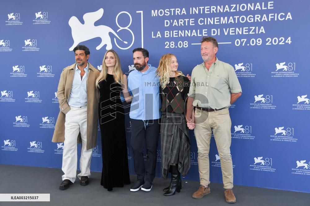 Venice Maria Photocall