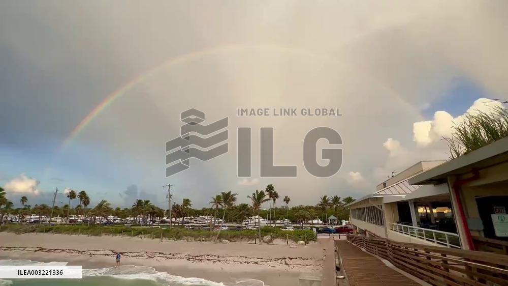 US: Beautiful Morning Rainbow Spotted Over Dania Beach, Florida