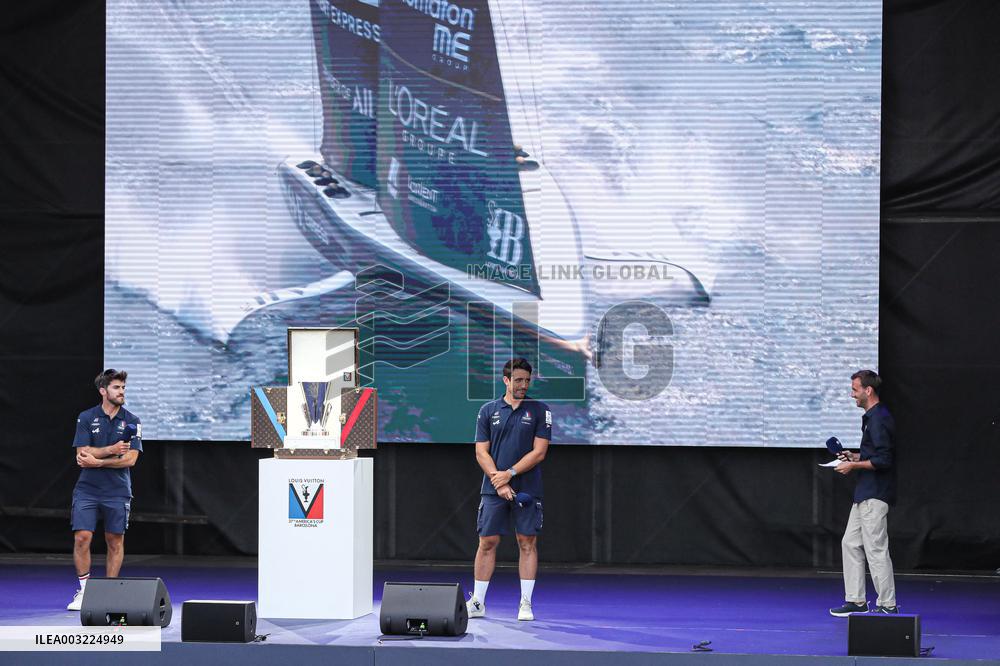- Vela - 37th America's Cup Louis Vuitton Team Presentation
