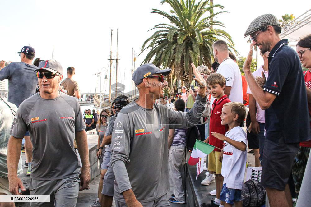 - Vela - 37th America's Cup Louis Vuitton Team Presentation