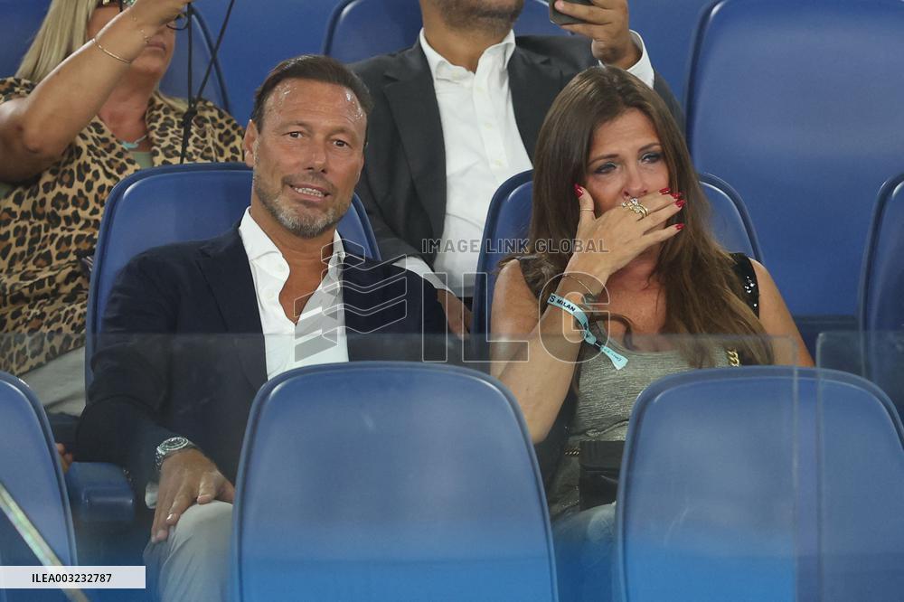 Remembrance of Lazio coach Sven Goran Eriksson, Sinisa Mihajlovic's wife  Arianna Ramaccioni gets emotional  -  Serie A Enilive