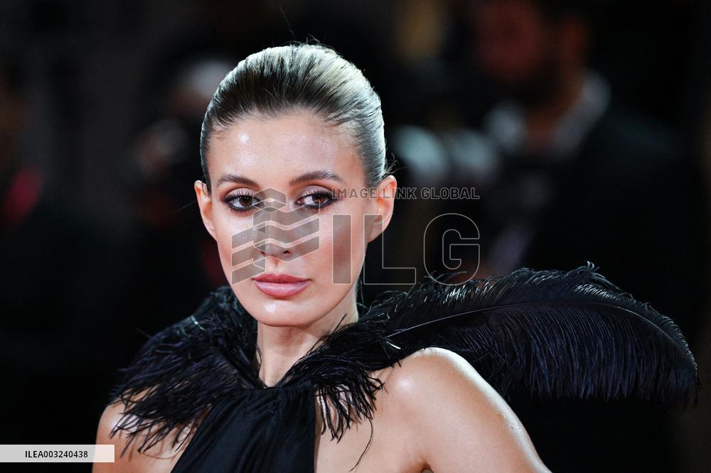 Venice Wolfs Premiere