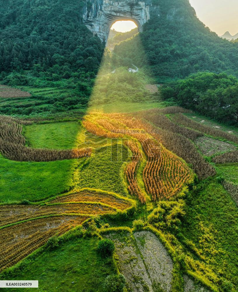 Beam Through Hole in Yongzhou