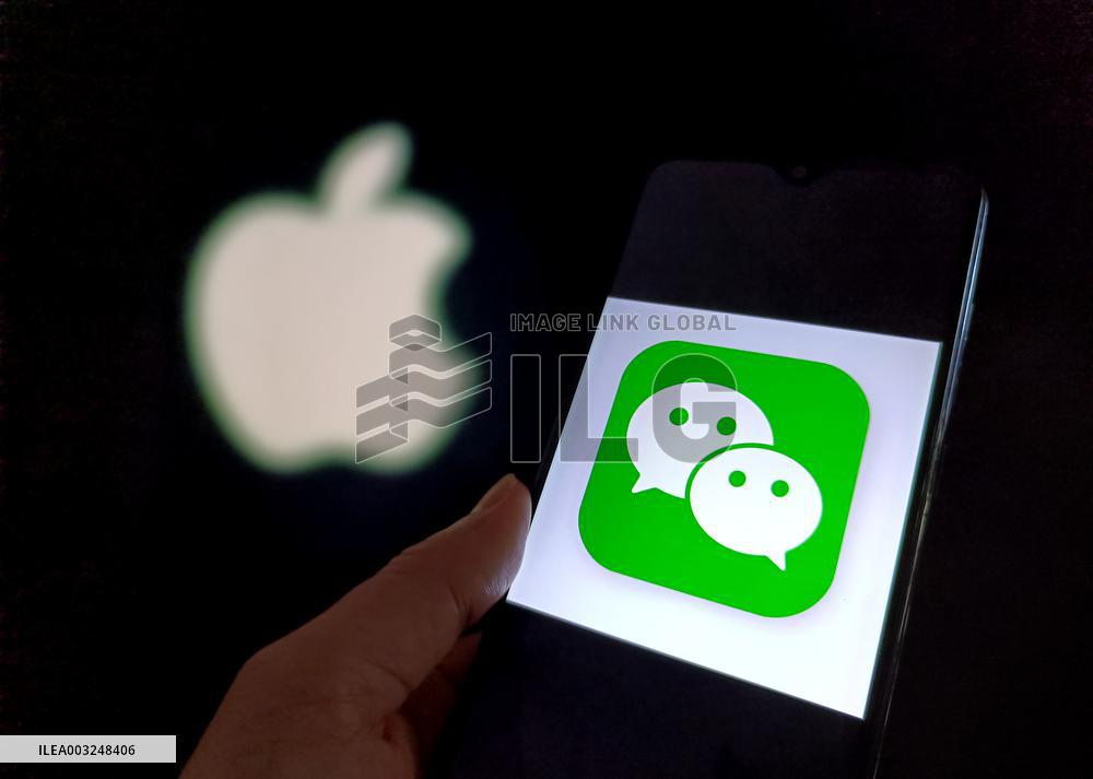 Illustration Apple And Wechat