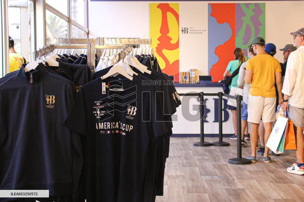 - Vela - 37th America's Cup Louis Vuitton - Village